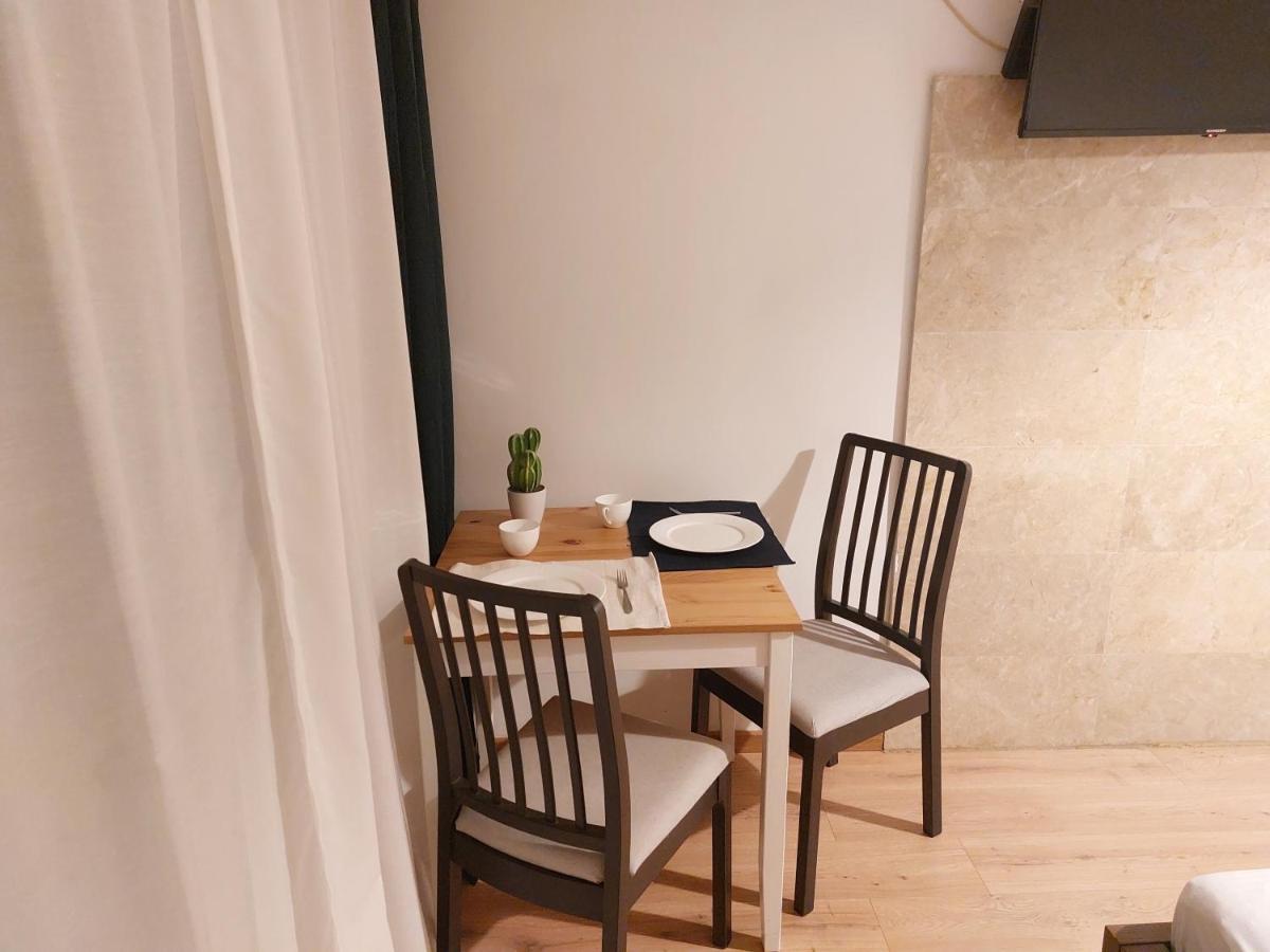 Piata Victoriei Arcul De Triumf Studio Apartment Bucharest